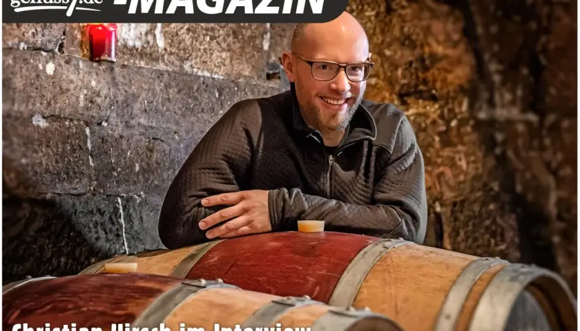 Christian Hirsch im Interview im Keller seines Weinguts.